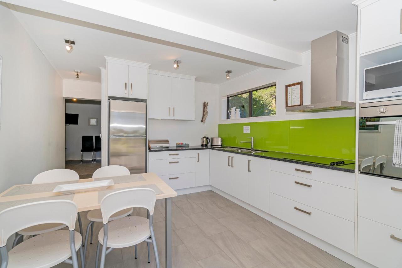 Anglers Lodge Coromandel Экстерьер фото